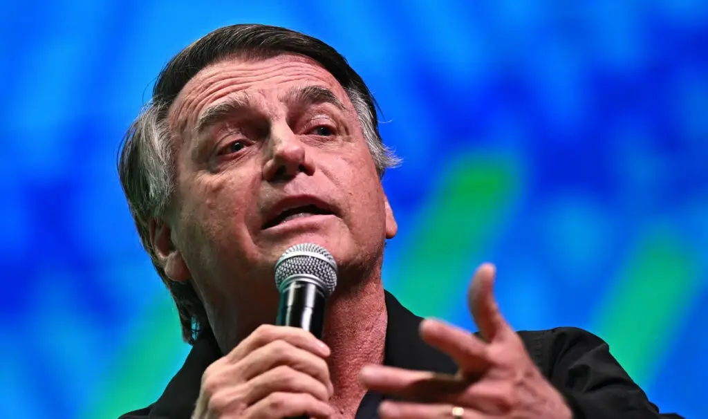 Defesa de Bolsonaro prepara novo recurso ao STF até o fim da semana