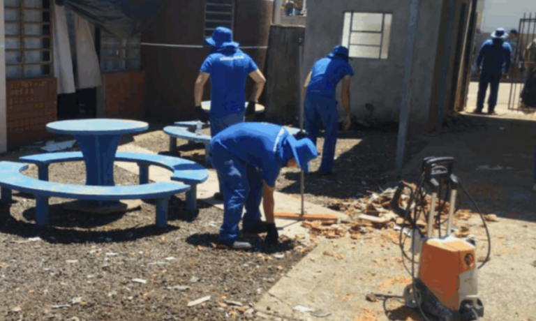 Governo do Paraná Usa Detentos para Reconstruir Escolas Devastadas por Tornado