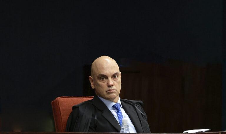 Moraes rejeita pedido de prisão domiciliar humanitária feito pela defesa de Bolsonaro