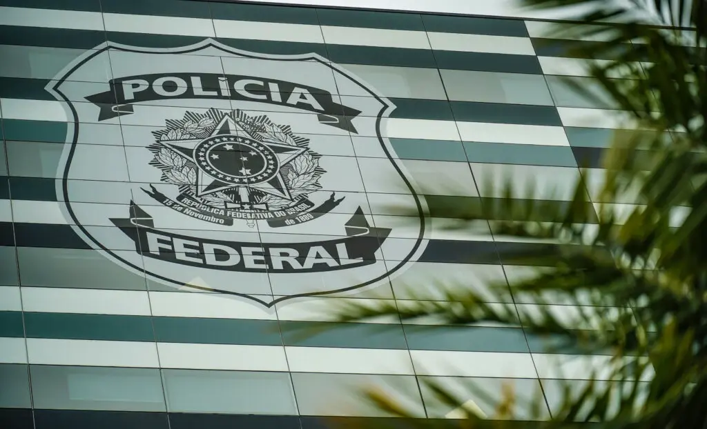 PF encontrou com filho de Lula em ação contra ex-nora do petista