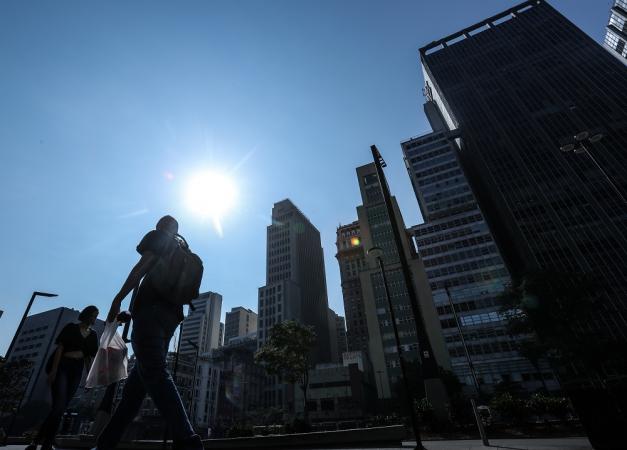 São Paulo terá fim de semana de muito calor