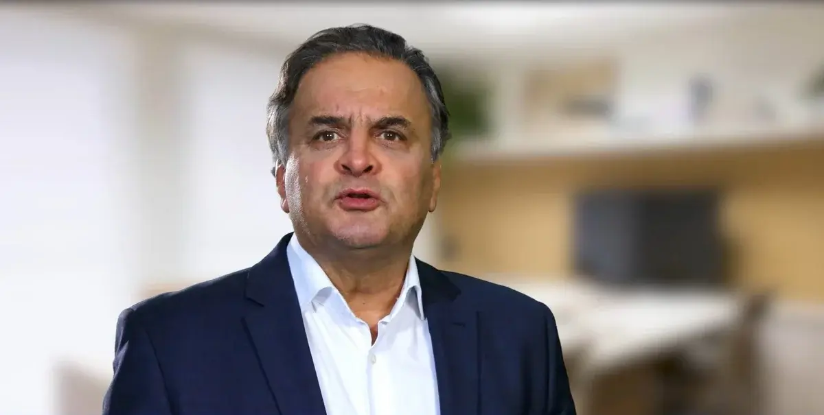 Aécio vai à Justiça contra Lula após pronunciamento na TV sobre o IR