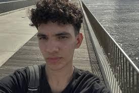 Brasileiro relata desespero em tentativa de fuga durante ataque em Sydney