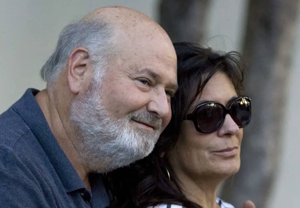 Filho de Rob e Michele Reiner é preso após morte dos pais, diz site