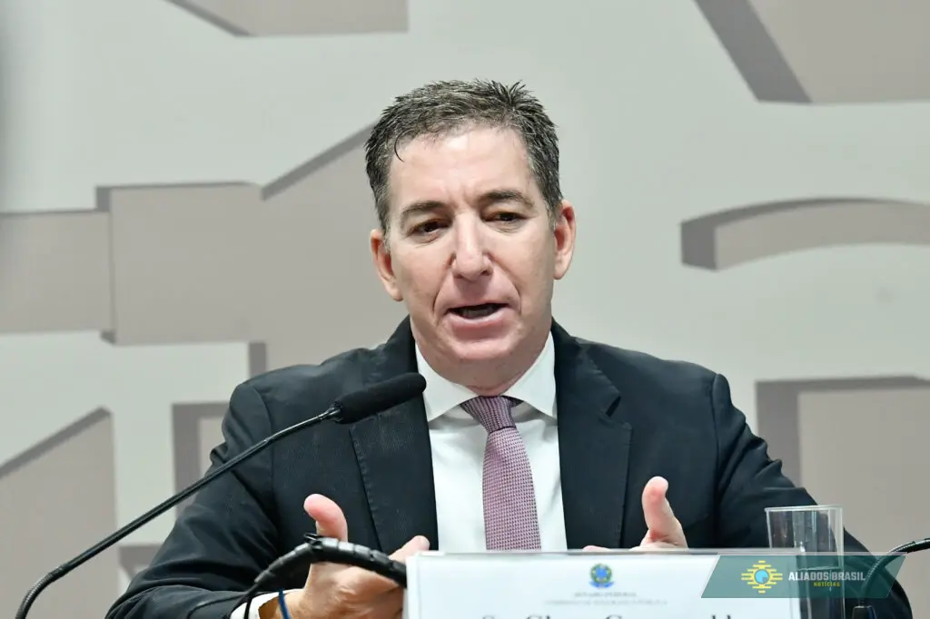 Glenn alfineta Globo ao comentar contrato de esposa de Moraes