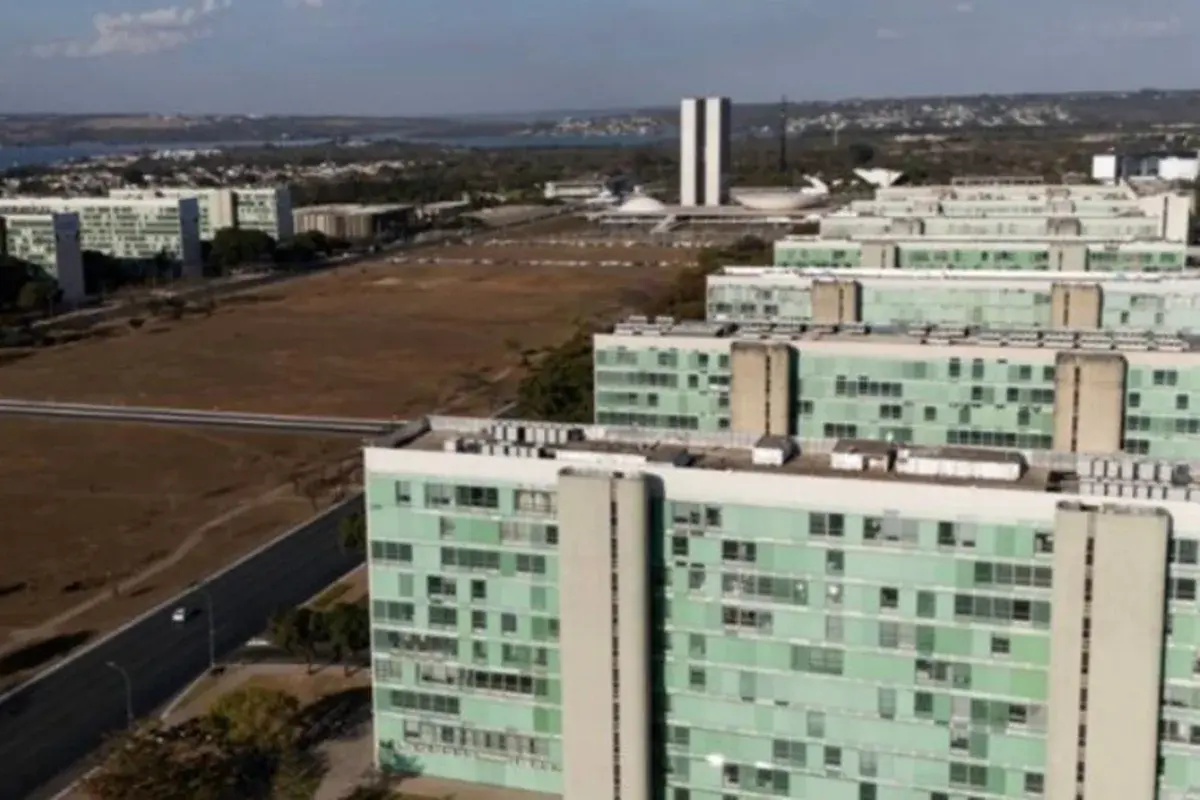 Governo anuncia pacote que muda estrutura de carreiras dos servidores