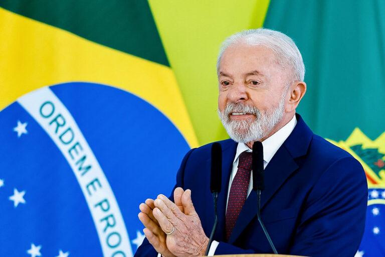 Lula promete “dar uma surra” na “extrema direita fascista” em 2026