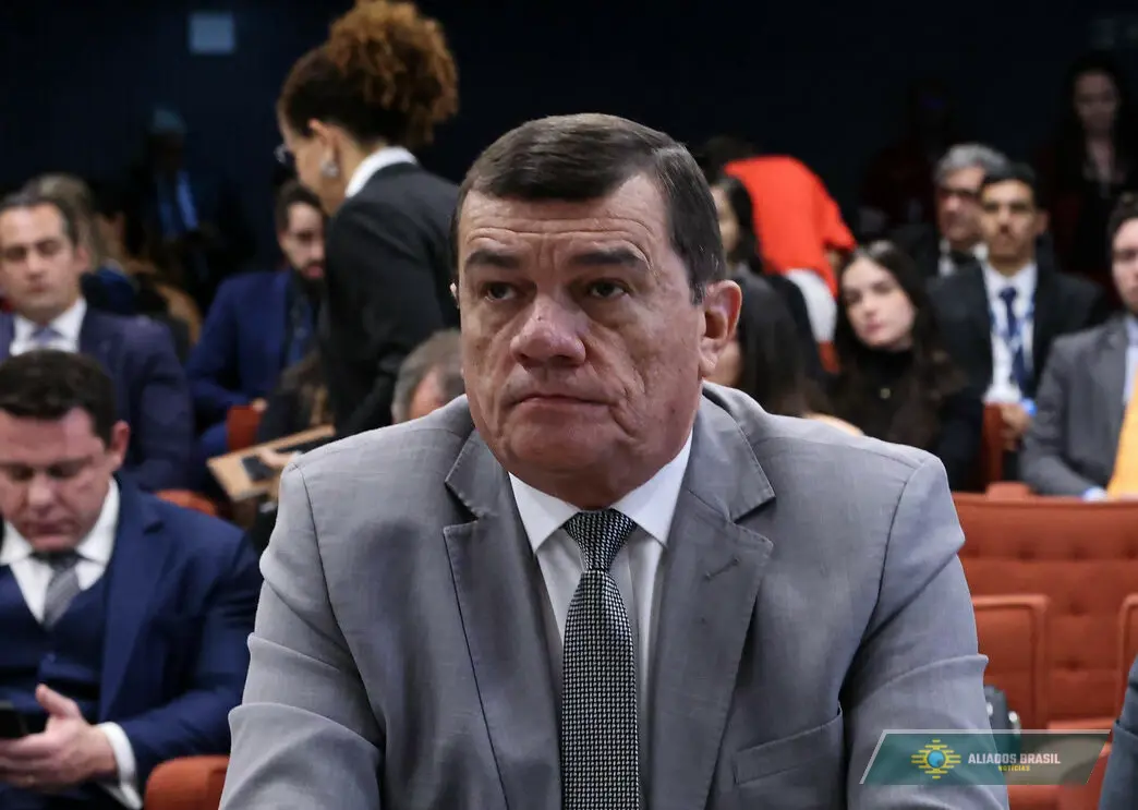 Moraes autoriza general Paulo Sérgio a reduzir pena com estudo e trabalho