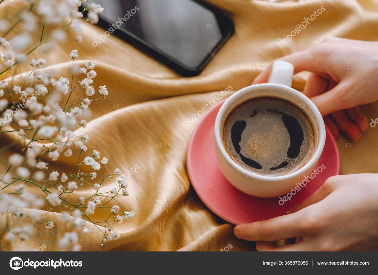 O que acontece com seu cérebro e seu corpo quando você toma café sem açúcar