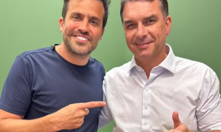 Pablo Marçal declara apoio à pré-candidatura de Flávio Bolsonaro à Presidência em 2026