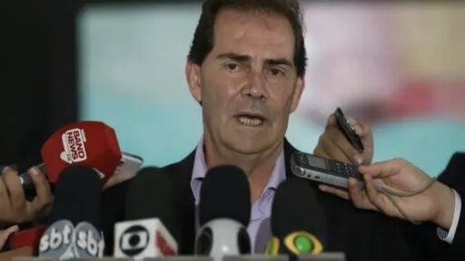 Proposta de dosimetria pode reduzir pena de Bolsonaro para 2 anos e 4 meses, diz relator