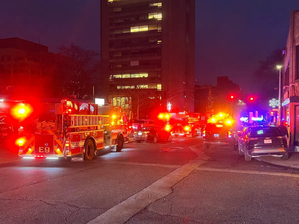 Universidade dos EUA relata ataque a tiros e emite alerta a estudantes