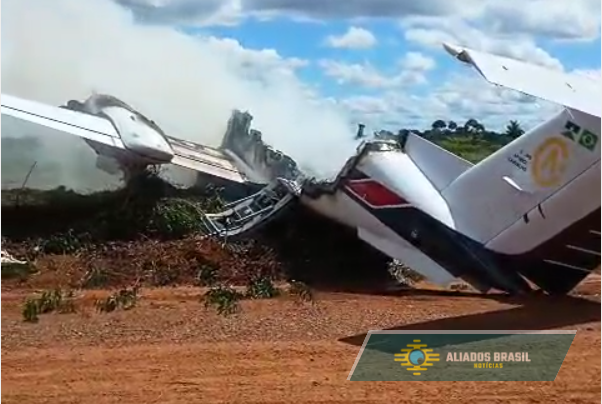 VÍDEO: Avião com deputado e vereador faz pouso forçado e pega fogo em Rondônia