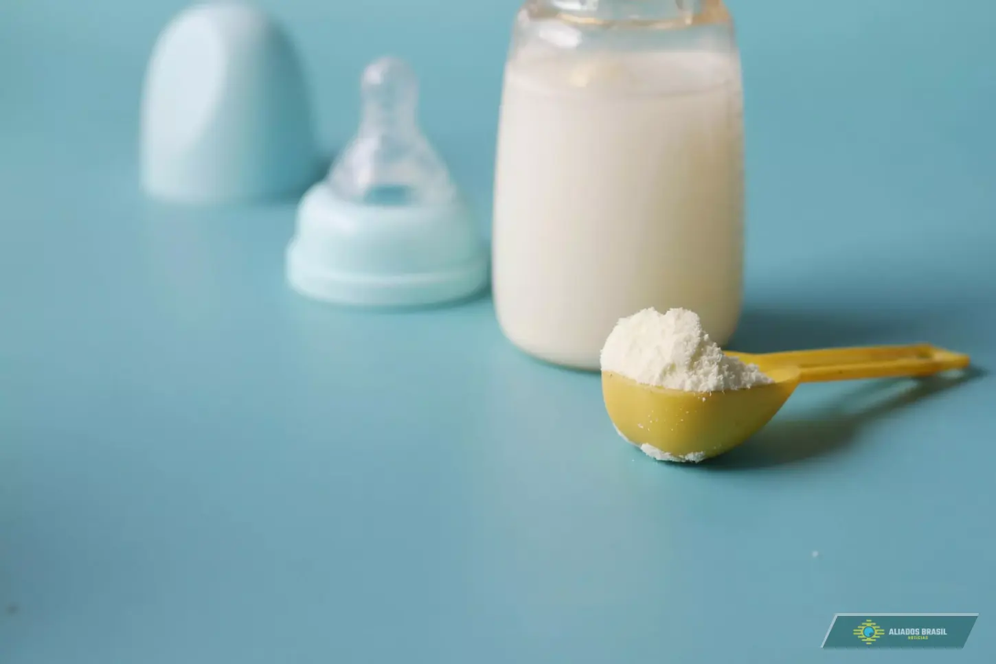 Anvisa manda retirar leites e soro de leite em pó de marca popular das prateleiras