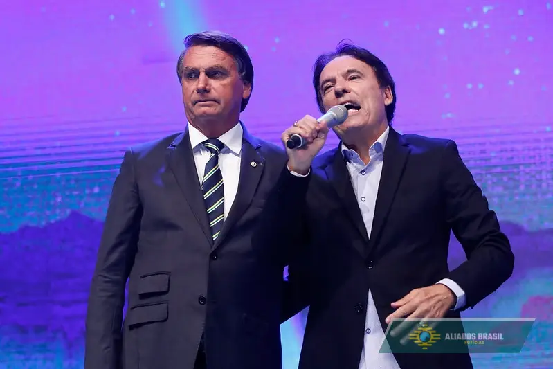 Bispo Rodovalho visita Bolsonaro: “Abatido e soluçava bastante”