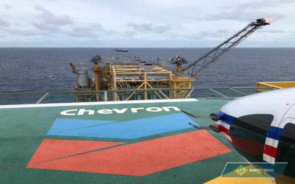 Chevron se diz disposta a operar na Venezuela durante transição