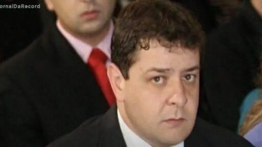 CPMI do INSS vê elo entre Lulinha e compradores do Banco Master