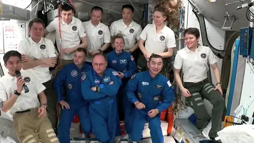 Doença misteriosa faz Nasa antecipar retorno de astronautas pela 1ª vez