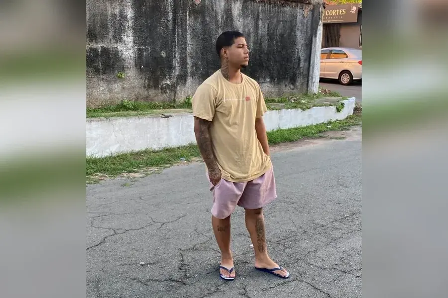 Entregador de 19 anos morre apedrejado no 1º dia de trabalho