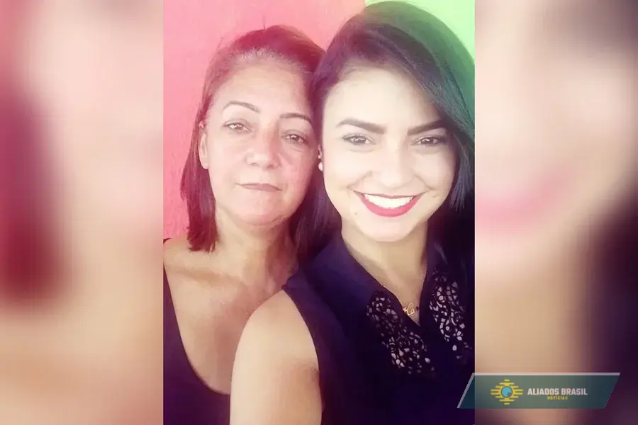 Filha é presa após matar a própria mãe a facadas. Veja vídeo
