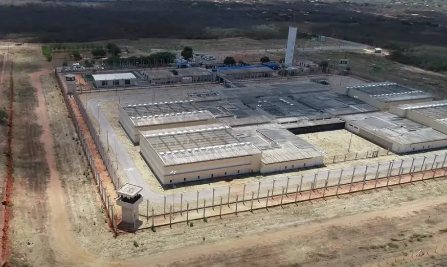 Governo Lula gasta R$ 85 mil em Smart TVs para presídios federais