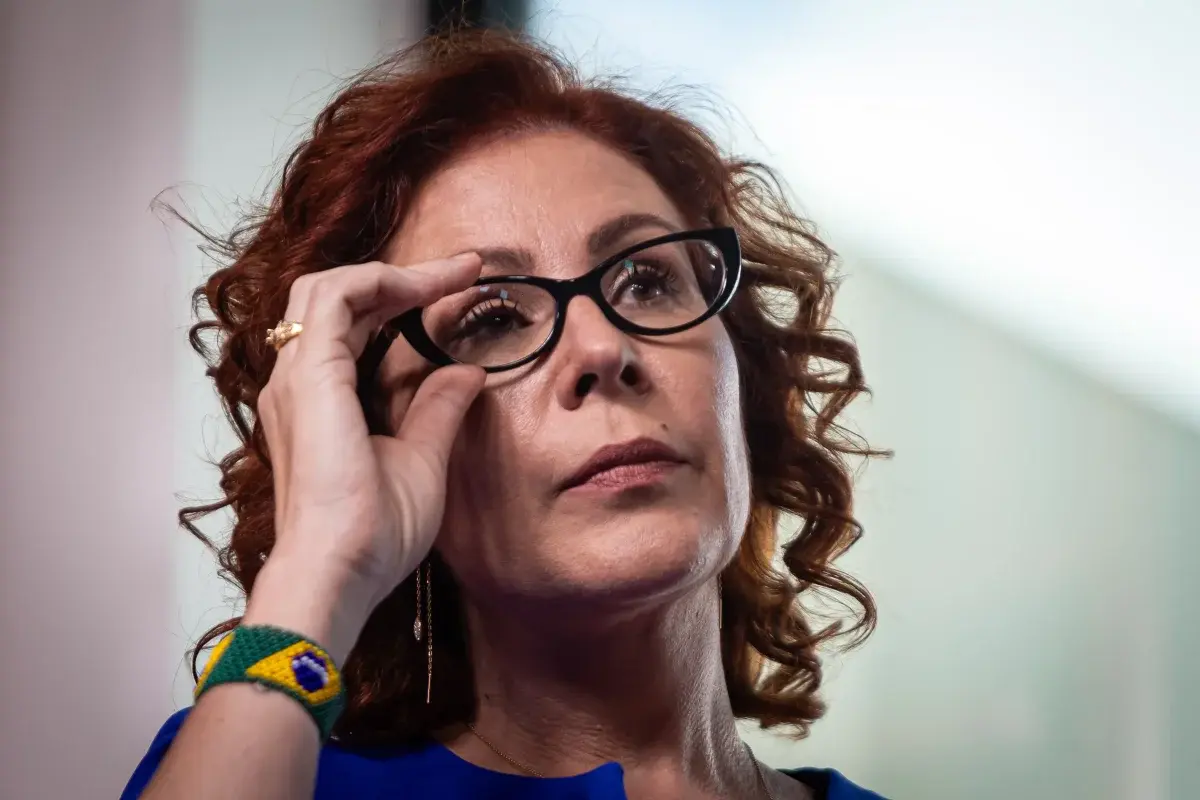 Justiça italiana julga extradição de Carla Zambelli nesta terça-feira