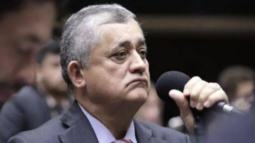 Líder do governo Lula promete agir contra CPI do Banco Master