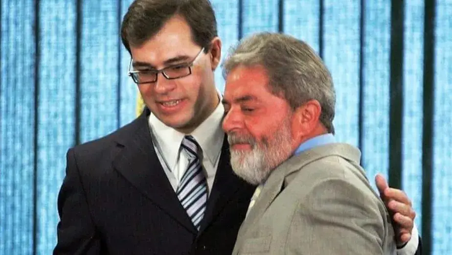 Lula se irrita com Toffoli e diz que ele deveria deixar STF, diz jornal