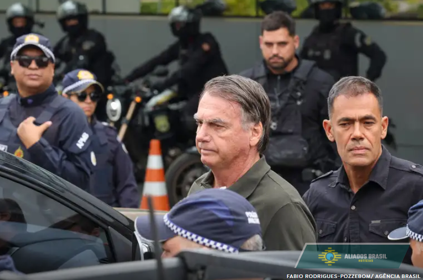 Moraes dá 5 dias para PF explicar ‘barulho de ar-condicionado’ em cela de Bolsonaro