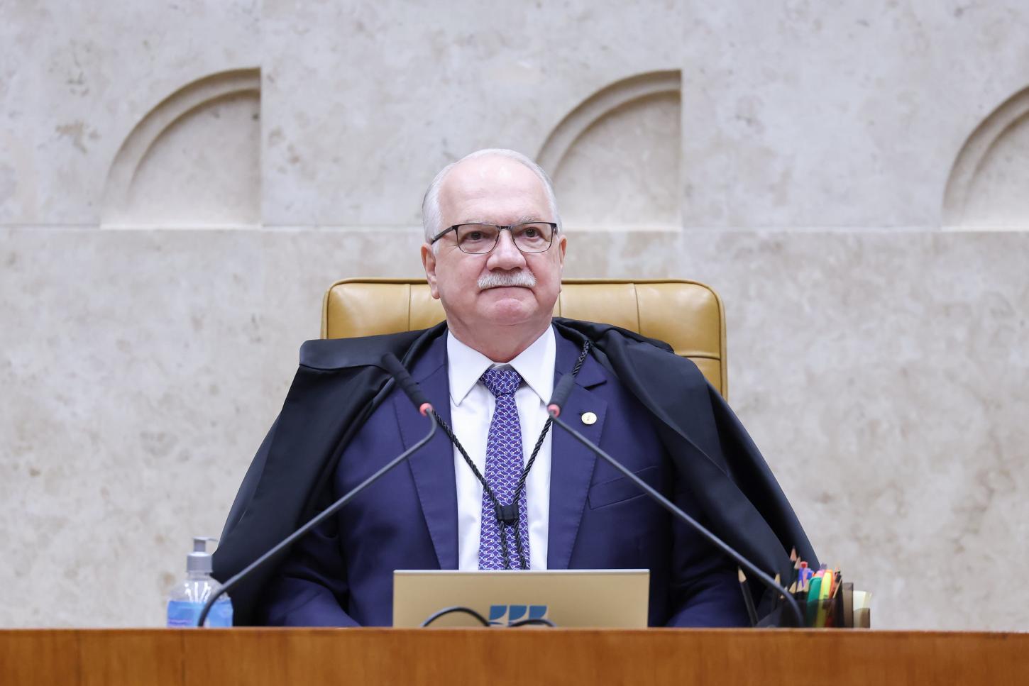 Nota de Fachin sobre caso Master decepciona ministros e racha STF