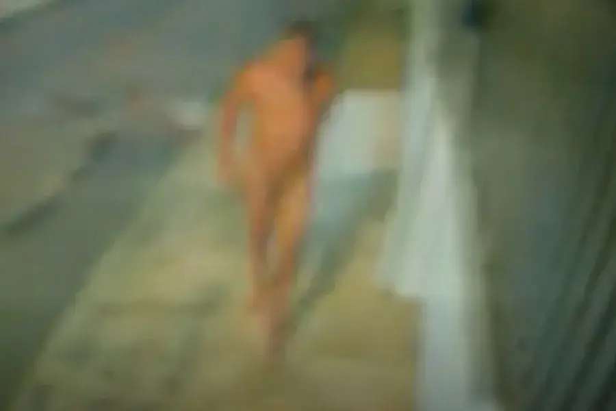 “Peladão misterioso” aparece novamente e assusta moradores no DF