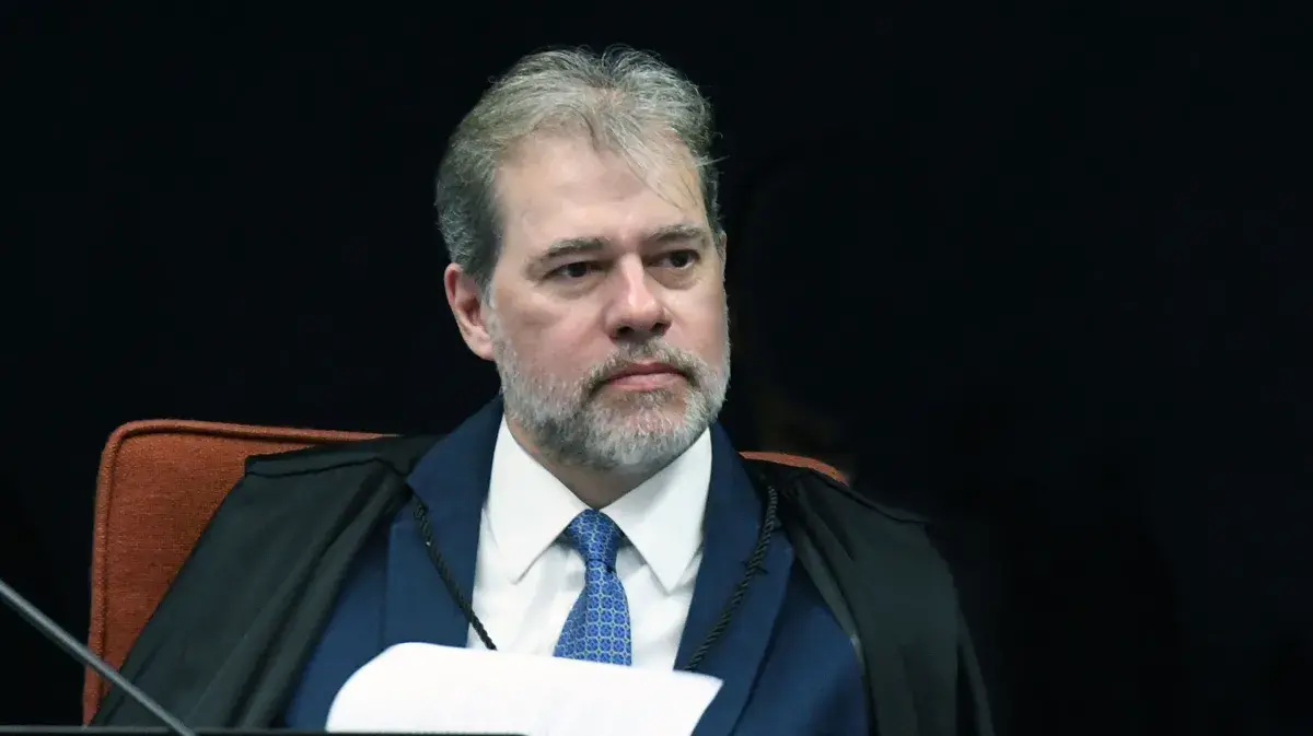 PF debate com AGU recurso à nova decisão de Toffoli sobre Master
