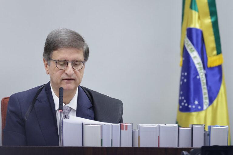 PGR dá parecer favorável a visitas religiosas e leitura para Bolsonaro, mas veta Smart TV com internet