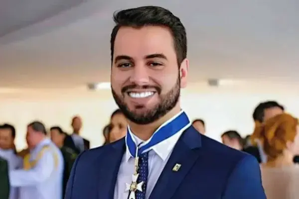 PGR se manifesta contra liberdade de ex-assessor de Bolsonaro