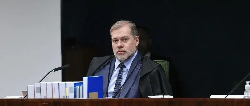Toffoli descarta deixar relatoria de investigação sobre Banco Master