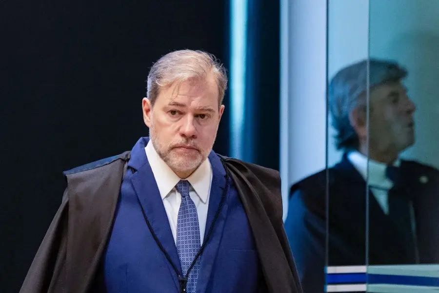 Toffoli diz que assumiu ação do Banco Master para “evitar nulidades”