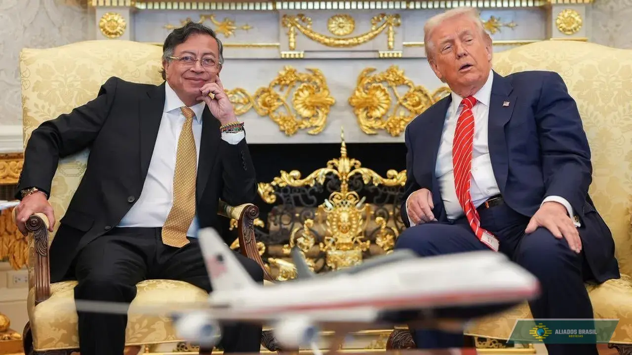 Após tensão e críticas, Trump recebe presidente da Colômbia na Casa Branca