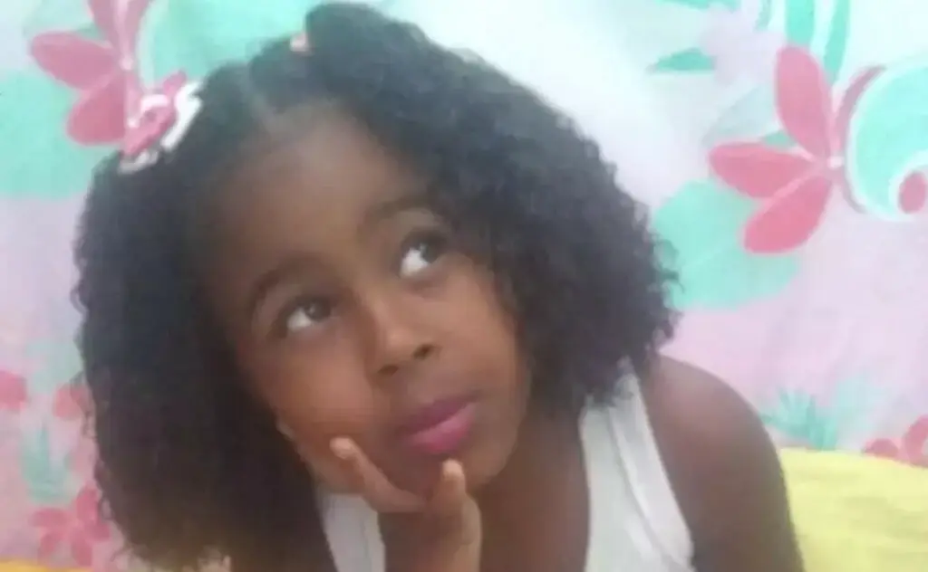 Criança de 10 anos morre após ser baleada no Rio de Janeiro