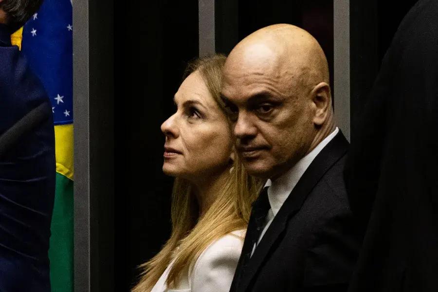 Declaração de IRPF da mulher de Moraes foi vendida por apenas R$ 250