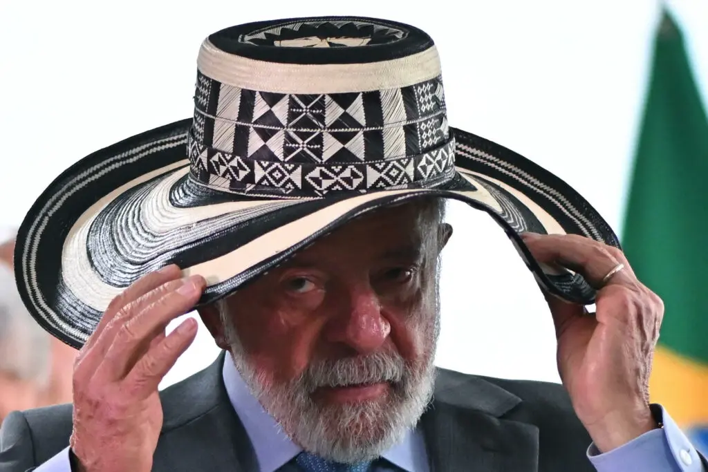 Dois atores rejeitam convite para interpretar Lula na Sapucaí