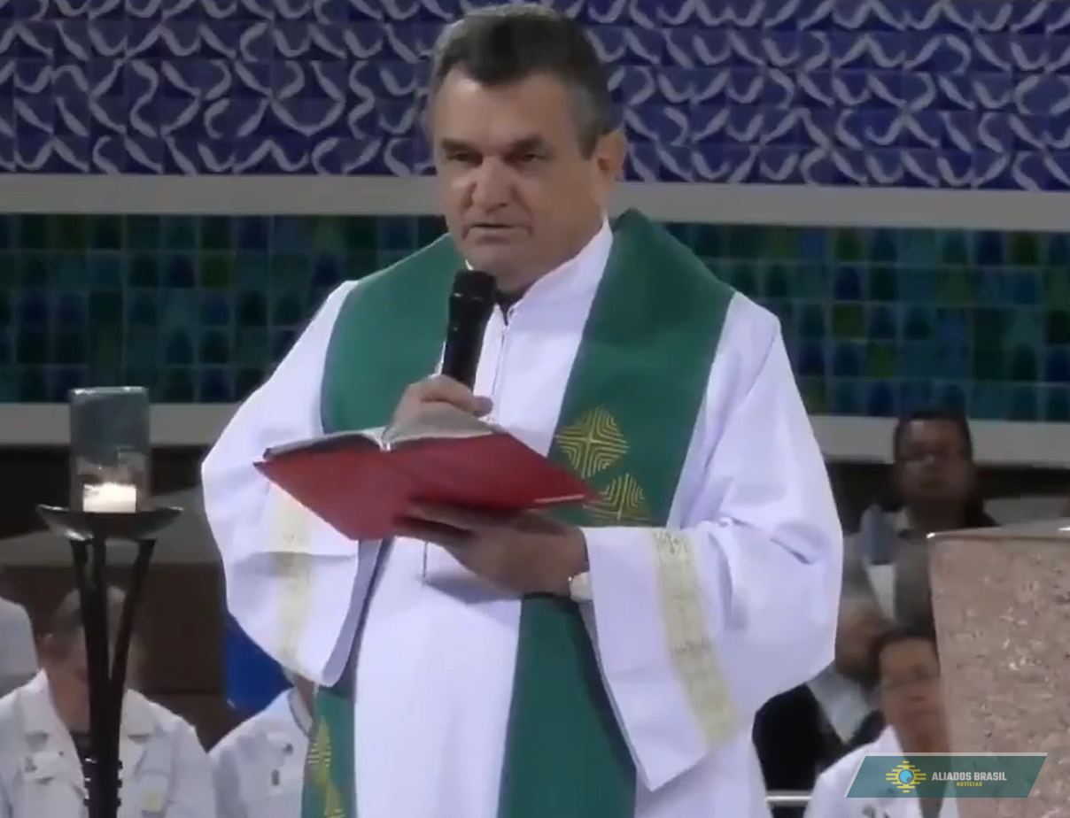 Em homilia na Basílica de Aparecida, padre critica marcha de Nikolas Ferreira: “Mentira, quer o poder”