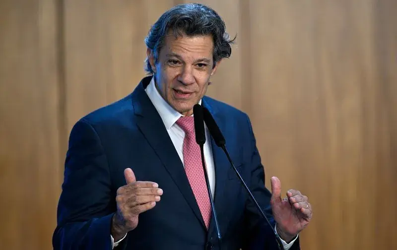 Haddad relata conversa de Lula com Toffoli sobre decisão envolvendo Master