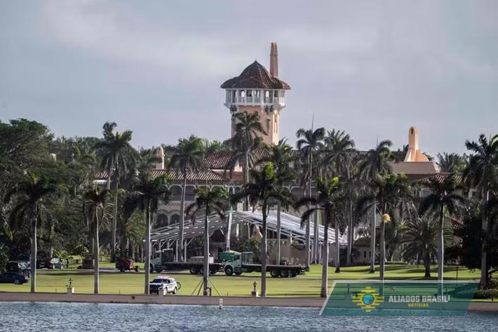 Homem é morto a tiros após tentar entrar em propriedade de Donald Trump na Flórida