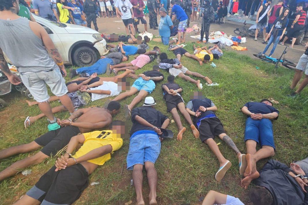 “Maconha de 5, pó de 10”: feira da droga lembra caso emblemático no RJ. Veja vídeo