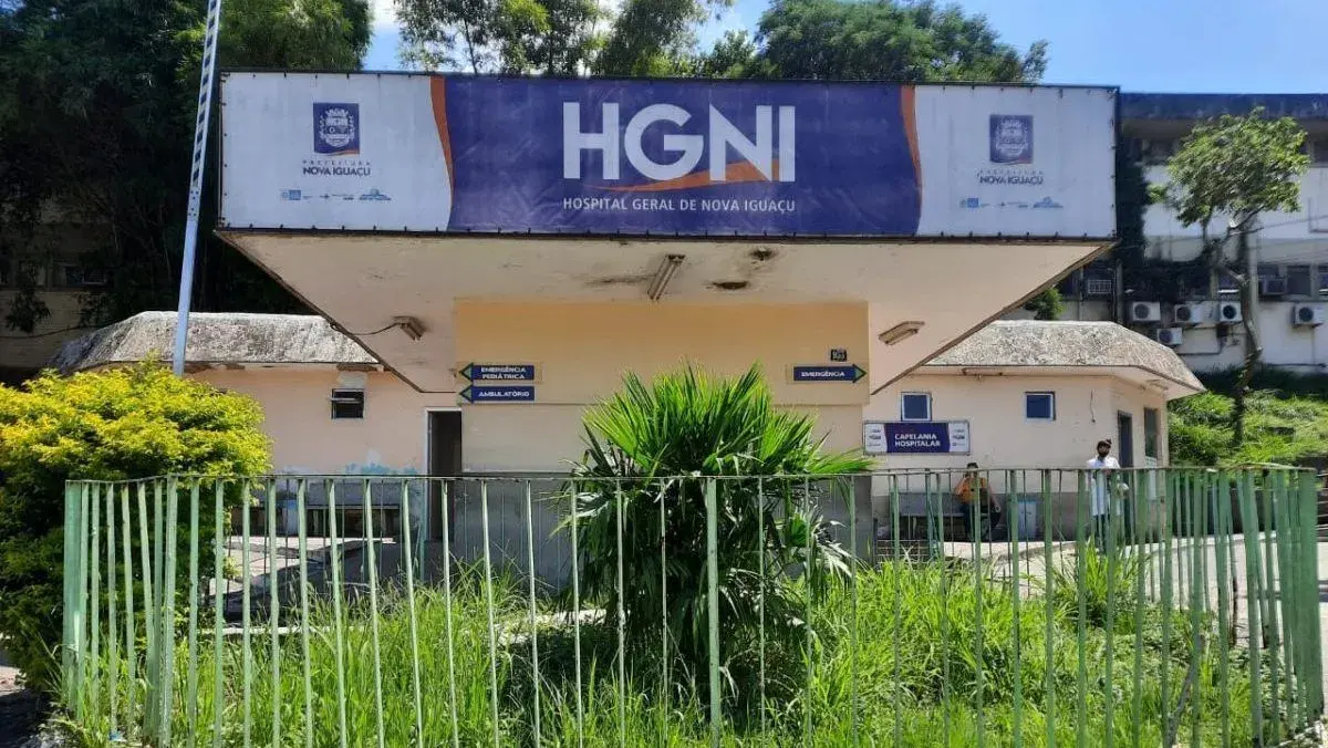 Menina de 8 anos é baleada na cabeça após tentativa de assalto no RJ