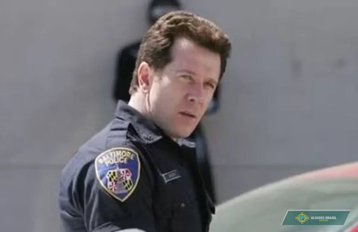 Morre Bobby J. Brown, ator da série “The Wire”, vítima de incêndio