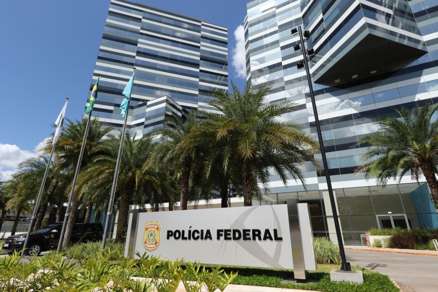 PF abre inquérito para investigar a suspeita de gestão fraudulenta no Banco de Brasília