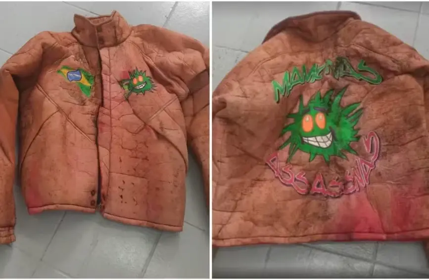 Jaqueta da banda encontrada na exumação dos corpos dos integrantes Acervo pessoal