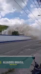 VÍDEO: câmera registra momento do estouro de tubulação no Guandu; 10 milhões podem ficar sem água