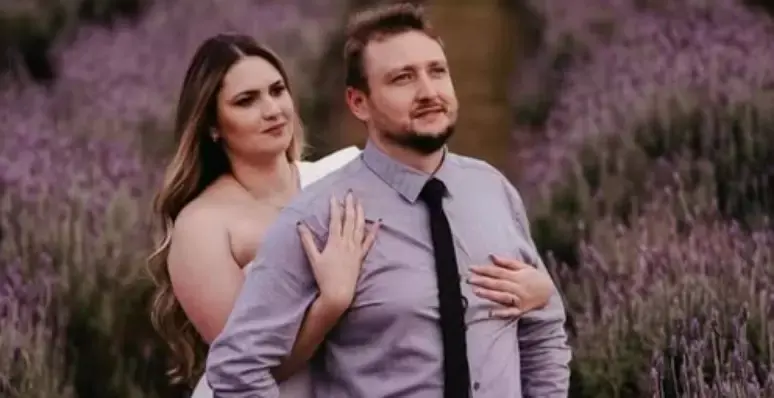 Advogado mata esposa com tiro na cabeça e se entrega à polícia em SC